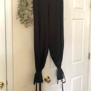 🍑🍑🍑 ZARA Satin Harem Ankle tie pants